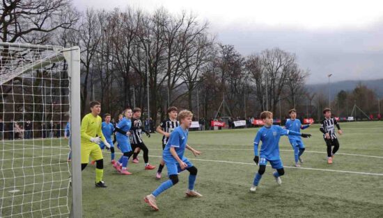 Nogometni turnir na Vrhniki